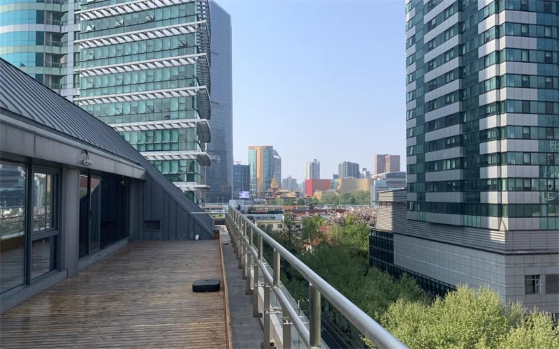 东艺大厦出租2层1800平标准交付办公室